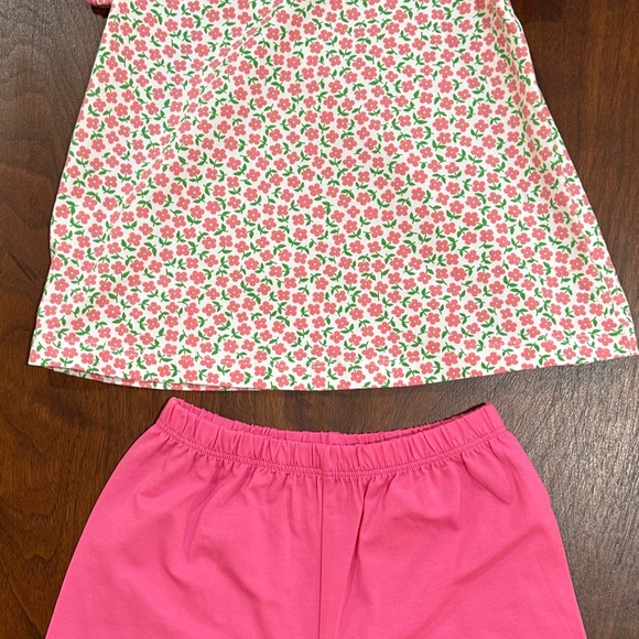 ISHTEX Pink/White Floral Girl's short set NWT size 24m/2Y - Picture 2 of 14